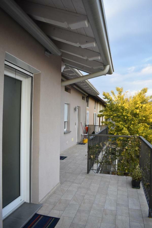 Mimosa Apartments Soiano Del Lago Exteriér fotografie