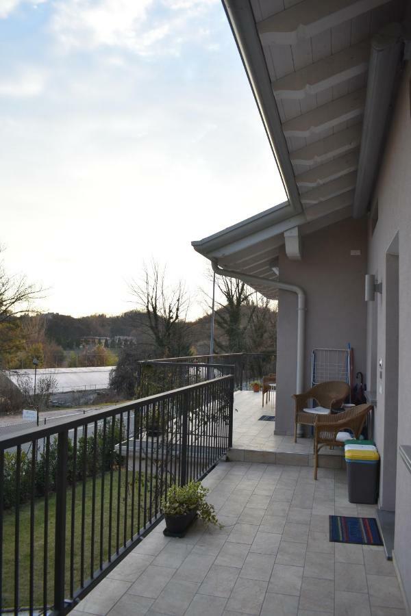 Mimosa Apartments Soiano Del Lago Exteriér fotografie